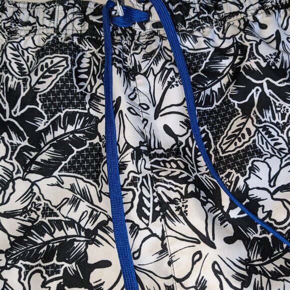 Island Passport Swim Trunks Size 3XL - Picture 4 of 10